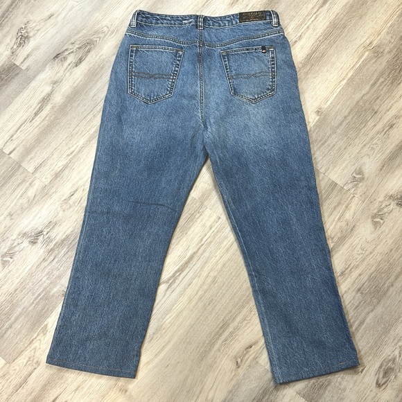 Buffalo David Bitton Stonewashed High Rise Straight Jayden Relaxed Ankle Jeans - Picture 2 of 12
